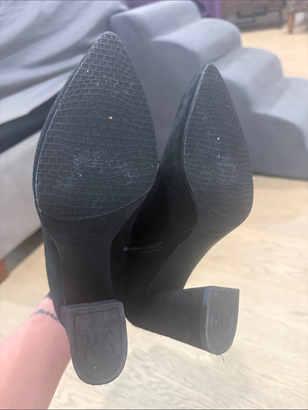 Stuart Weitzman Black Suede Pointed Toe Ankle Booties - Picture 3 of 6
